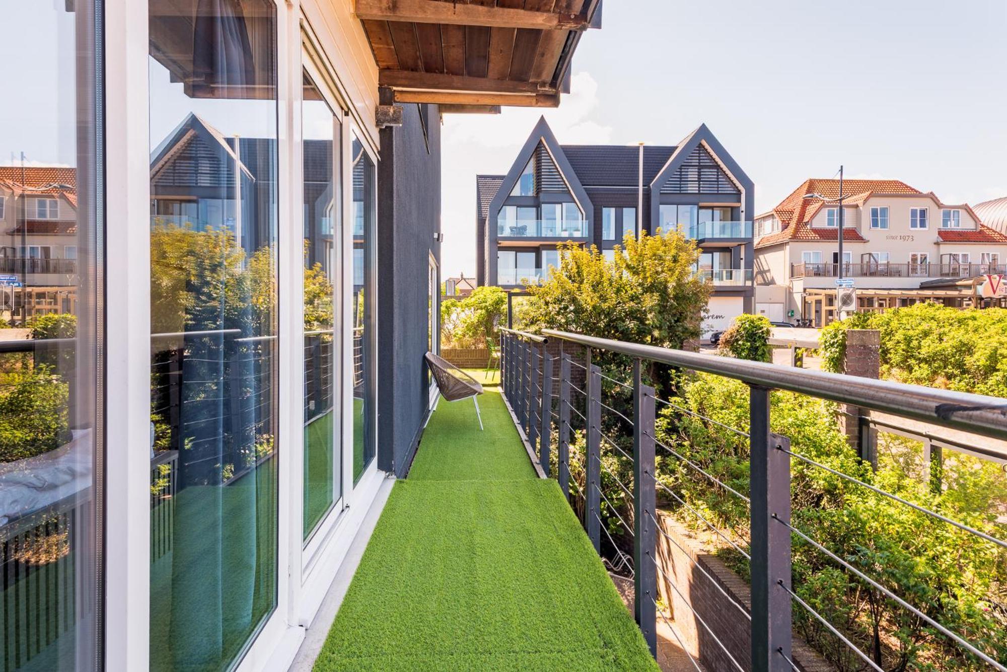 Wind - Modern Beach House แบร์เกิน อาน ซี ภายนอก รูปภาพ