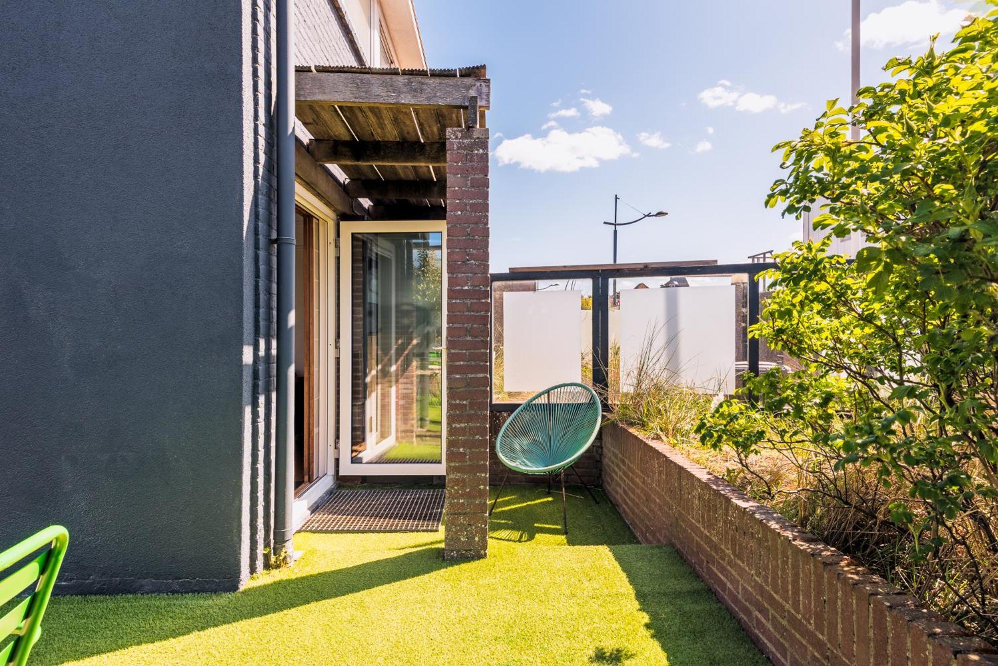 Wind - Modern Beach House แบร์เกิน อาน ซี ภายนอก รูปภาพ
