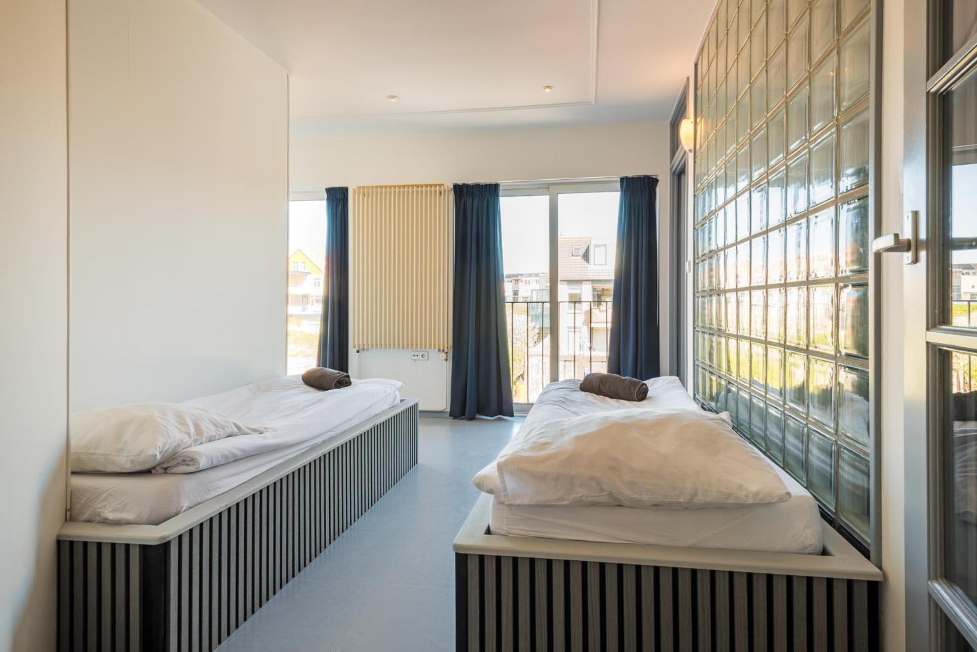 Wind - Modern Beach House แบร์เกิน อาน ซี ภายนอก รูปภาพ